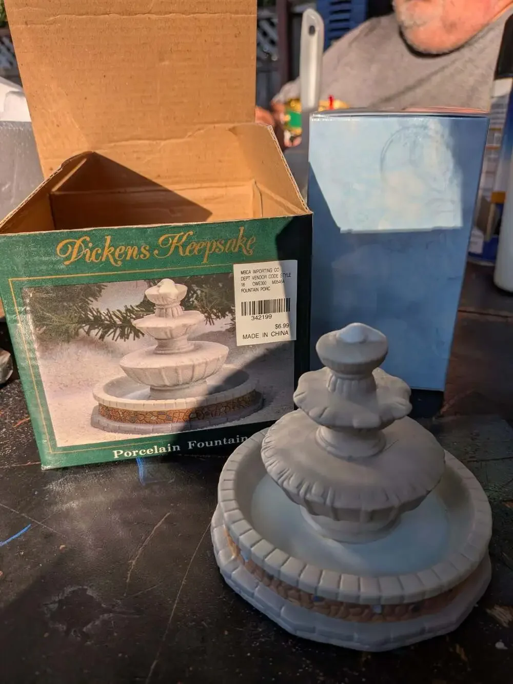 Dickens Keepsake Heartland Valley Village Porcelain Fountain Accessory